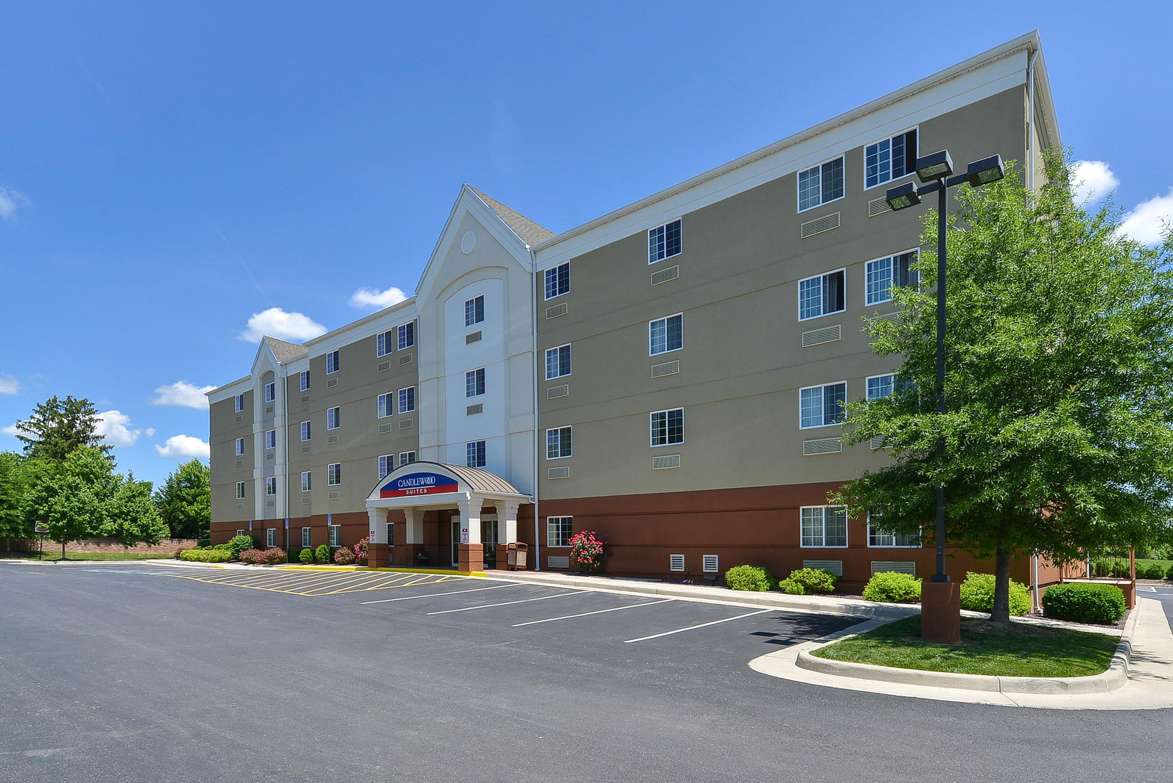 Candlewood Suites Winchester By Ihg Exterior foto