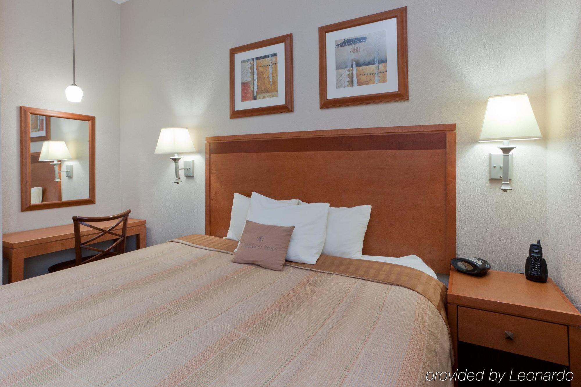 Candlewood Suites Winchester By Ihg Habitación foto
